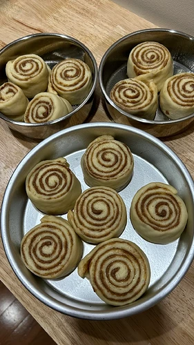 1st-successful-attempt-at-cinnamon-rolls-v0-51d8xznhx40e1